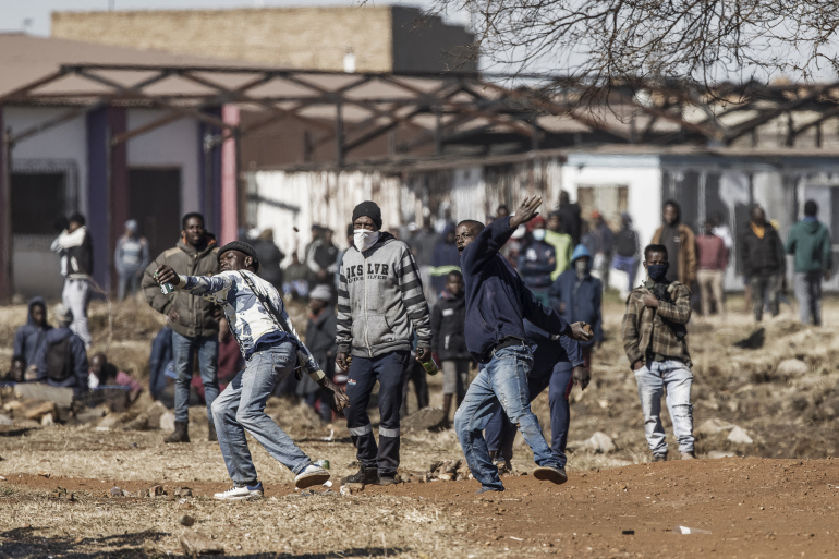 South Africa: Historic rupture or warring brothers again?